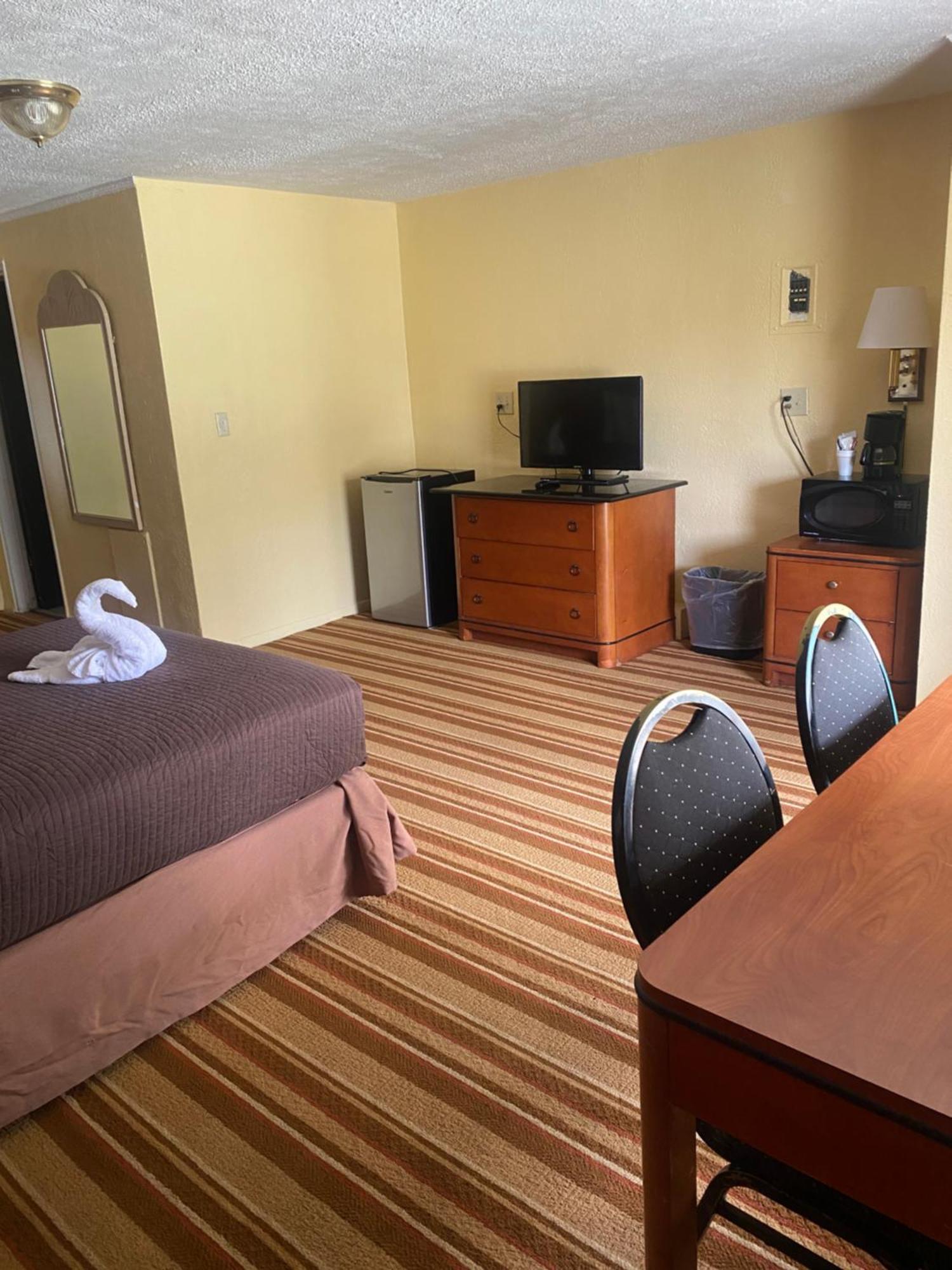 Royal Palace Inn And Suites Myrtle Beach Ocean Blvd Exteriör bild