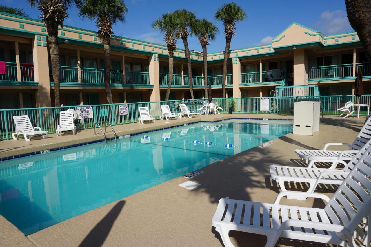 Royal Palace Inn And Suites Myrtle Beach Ocean Blvd Exteriör bild