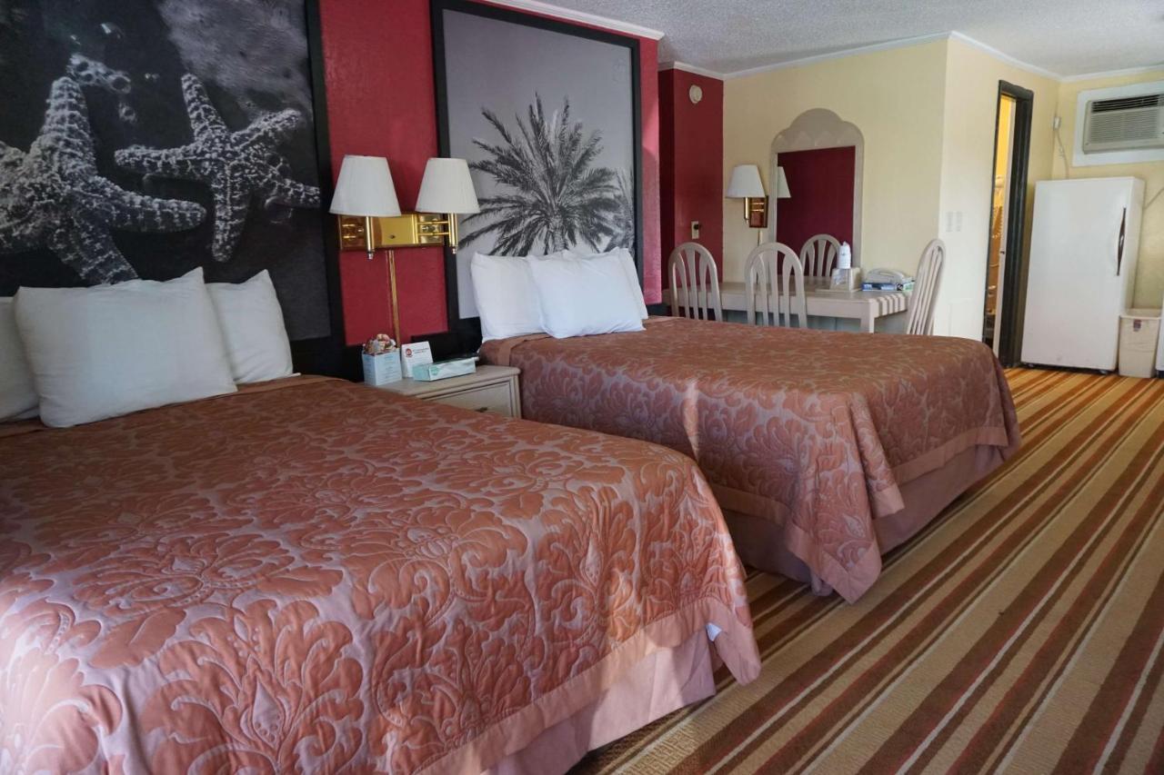 Royal Palace Inn And Suites Myrtle Beach Ocean Blvd Exteriör bild