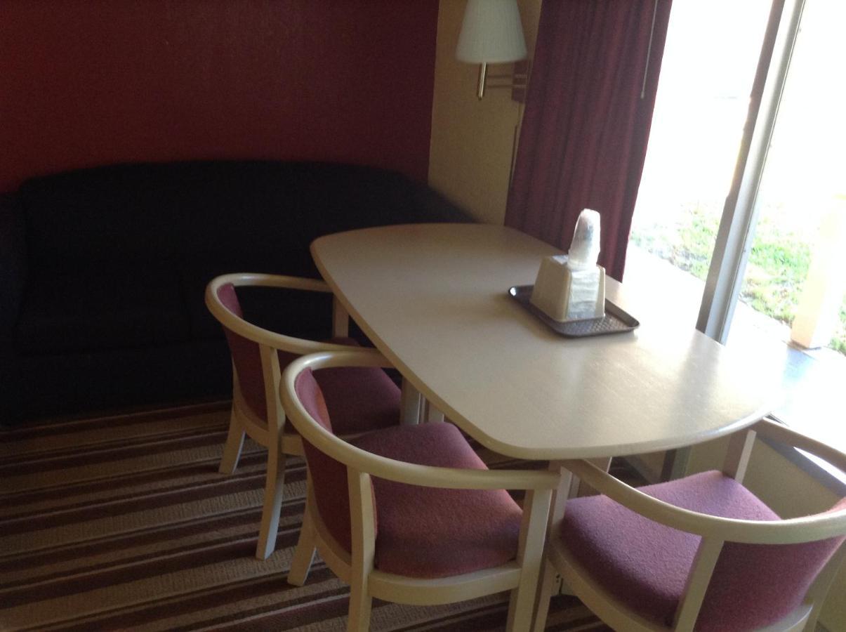 Royal Palace Inn And Suites Myrtle Beach Ocean Blvd Exteriör bild