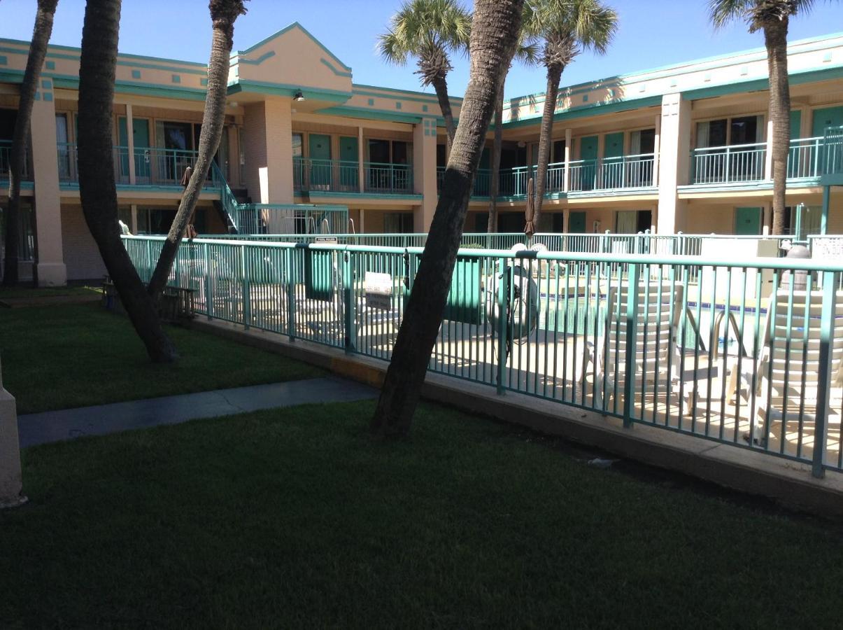 Royal Palace Inn And Suites Myrtle Beach Ocean Blvd Exteriör bild